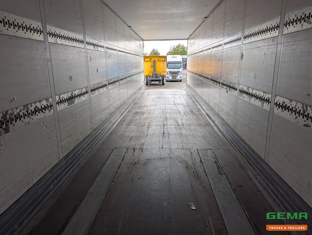 Schmitz Cargobull SCB S3B 3-Achser Schmitz - Geschlossener Aufbau - 2 Liftachsen