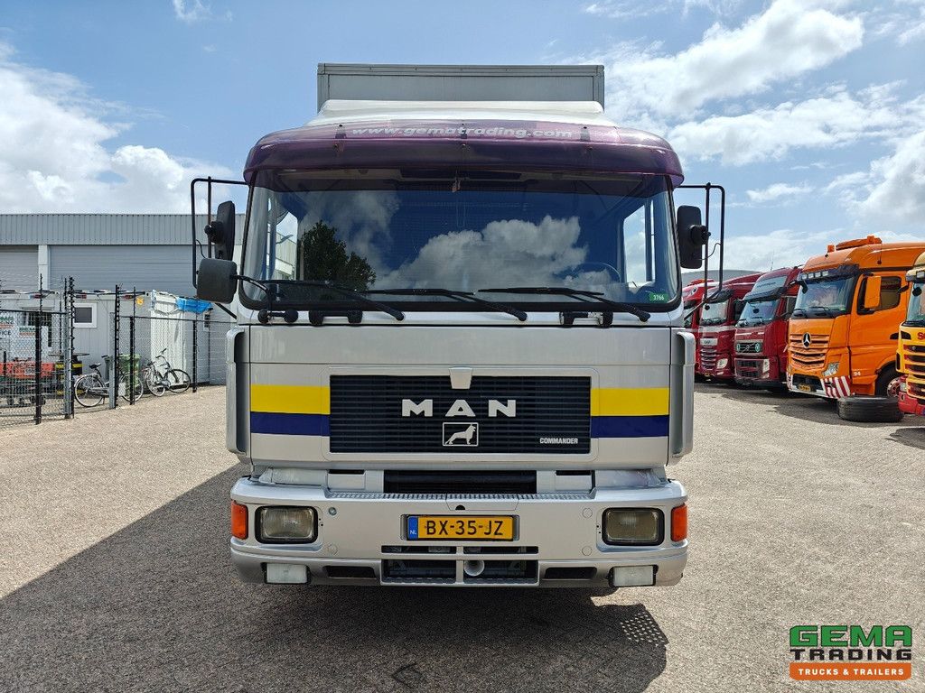 MAN 26.362 FNL/LL 6x2/4 Sleeper Cab Euro 0 - LED-Bildschirm, Scherenhebebühne, Werbewagen - Luftfederung - Hydraulische Stützbeine
