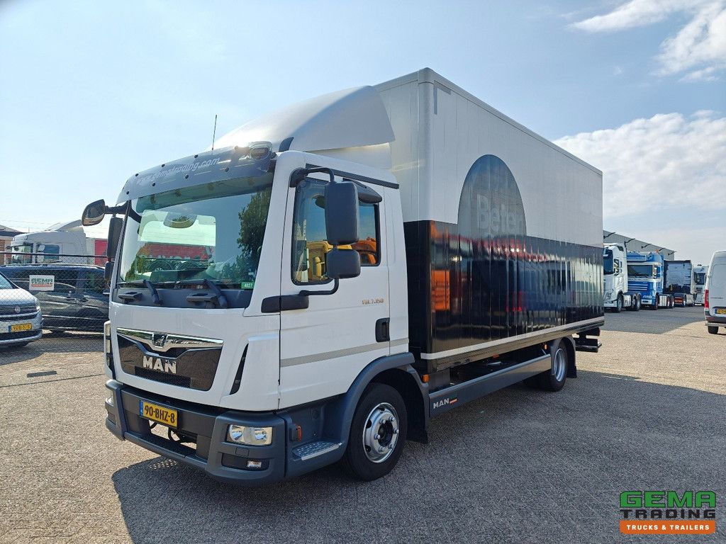 MAN TGL 7.150 4x2 Daycab Euro 6B – 7T – geschlossene Karosserie 5,4 m – elektrisches Rolltor – 242.000 km – 12/2025 TÜV