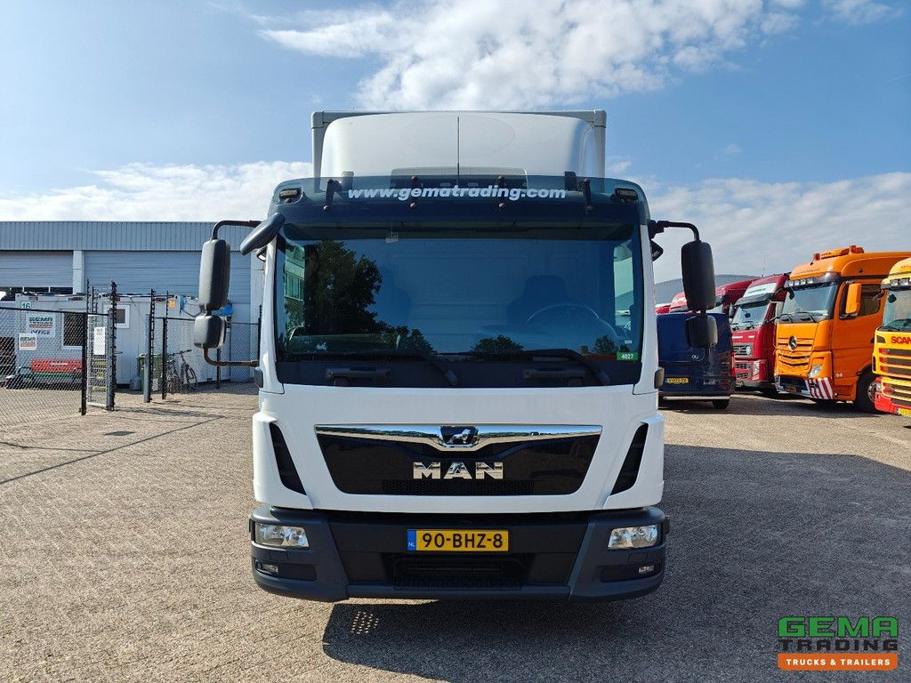 MAN TGL 7.150 4x2 Daycab Euro 6B – 7T – geschlossene Karosserie 5,4 m – elektrisches Rolltor – 242.000 km – 12/2025 TÜV
