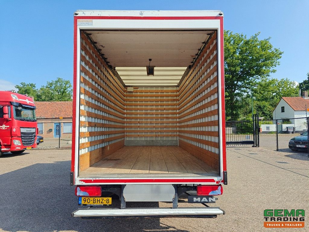 MAN TGL 7.150 4x2 Daycab Euro 6B – 7T – geschlossene Karosserie 5,4 m – elektrisches Rolltor – 242.000 km – 12/2025 TÜV