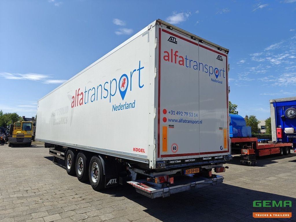 Kögel SKH24 3-Achser SAF – Geschlossene Karosserie – Liftachse – Scheibenbremsen – Hebebühne 2000 kg