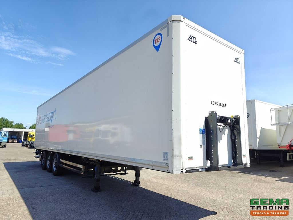 Kögel SKH24 3-Achser SAF – Geschlossene Karosserie – Liftachse – Scheibenbremsen – Hebebühne 2000 kg