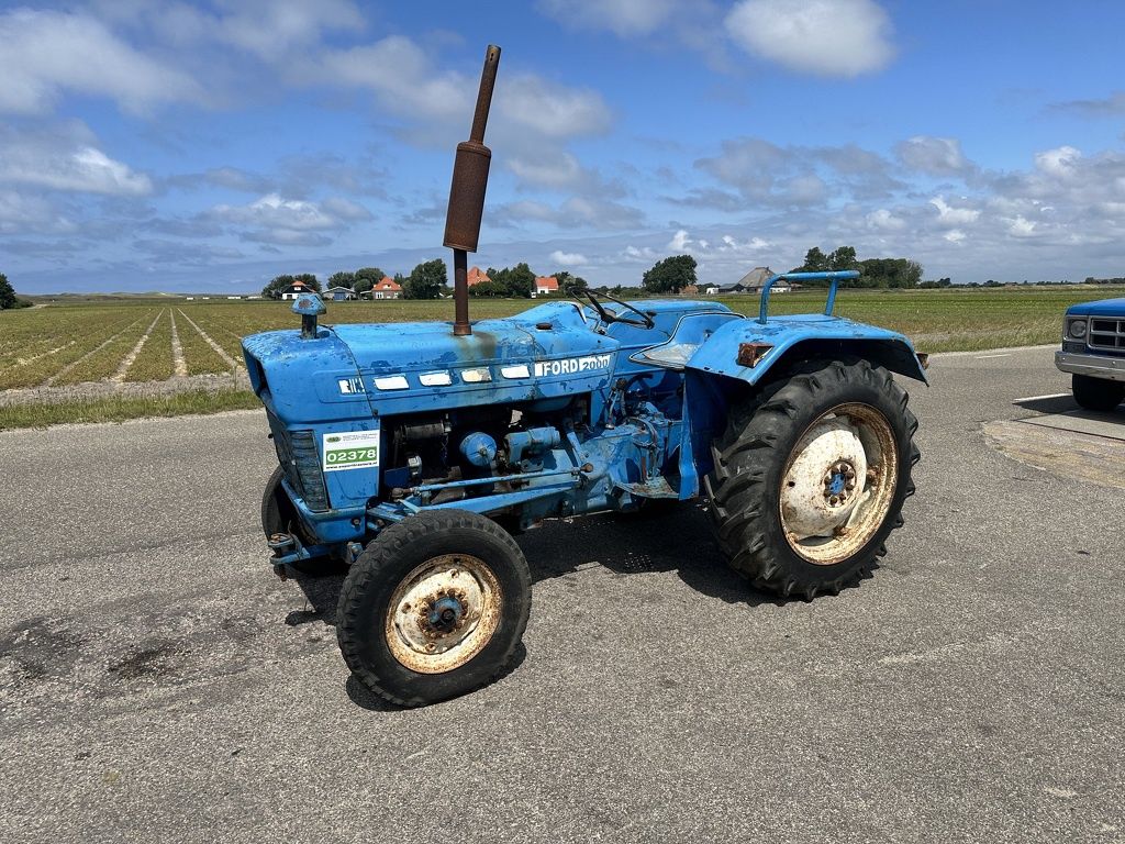 Ford 2000