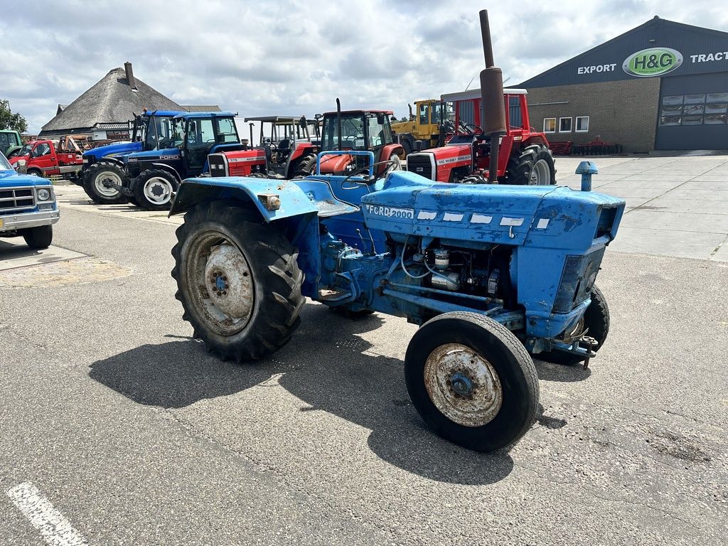 Ford 2000