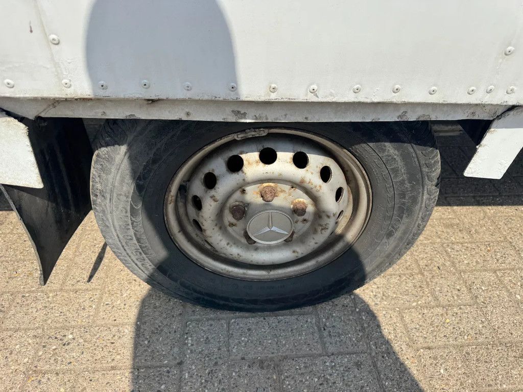 Mercedes-Benz Sprinter 311 **BAKWAGEN-BOX-ONLY118,000KM**