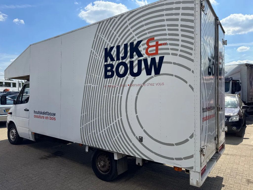 Mercedes-Benz Sprinter 311 **BAKWAGEN-BOX-ONLY118,000KM**