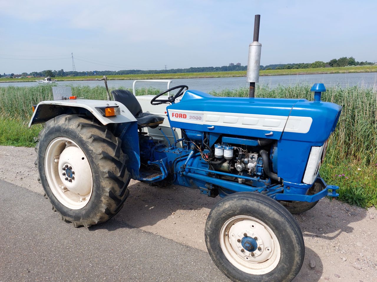 Ford 3000