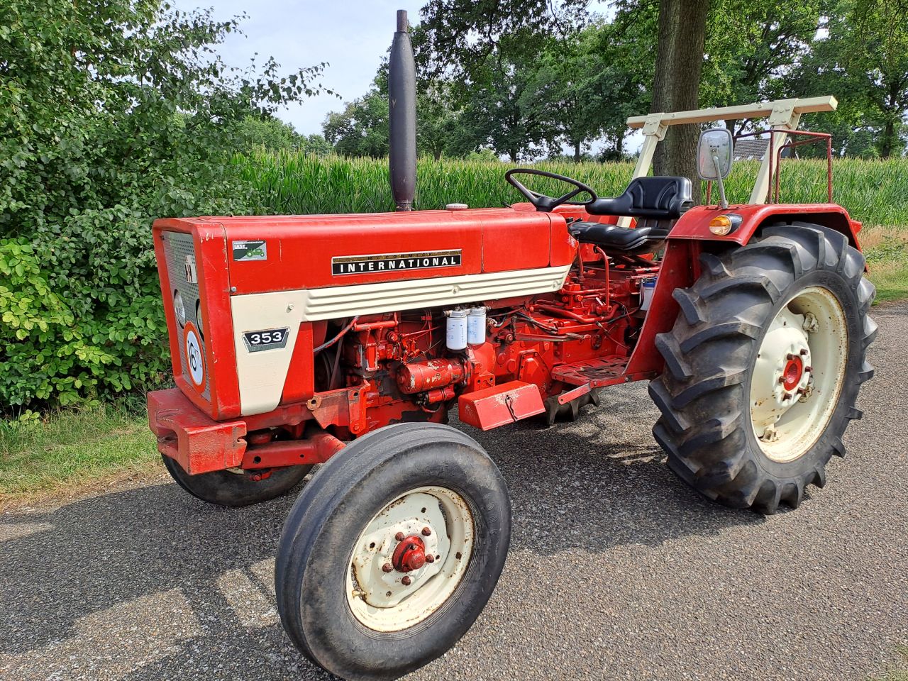 International 353 | NL Kenteken | Inruil & transport mogelijk