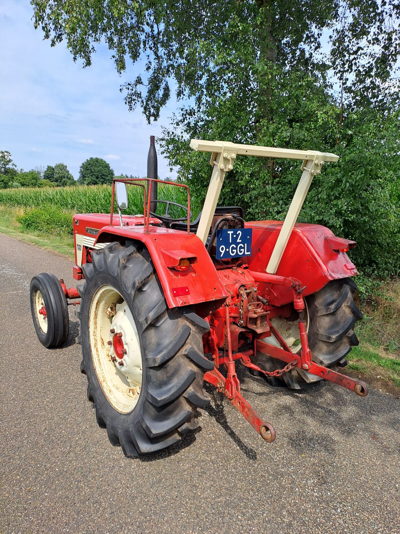 International 353 | NL Kenteken | Inruil & transport mogelijk