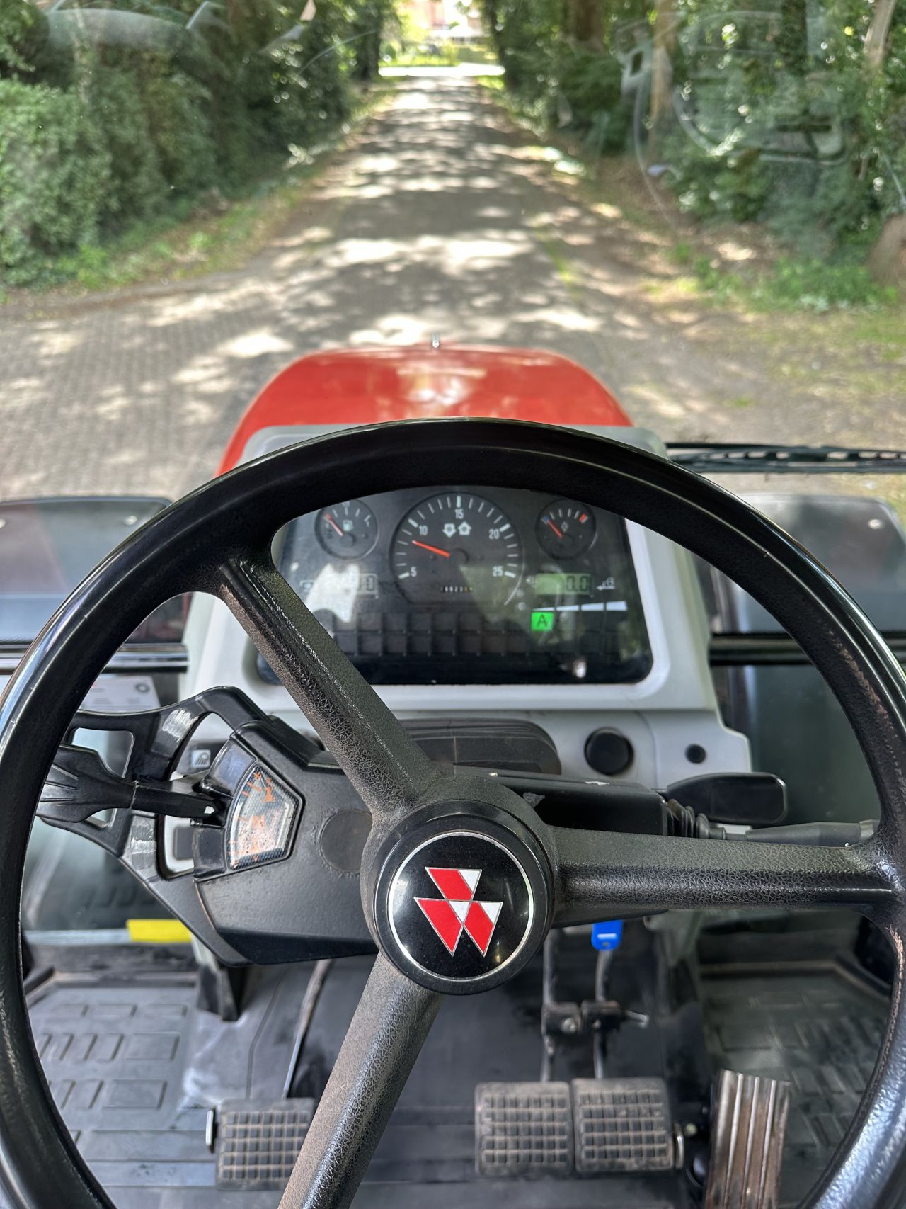 Massey Ferguson 5460 Dyna 4