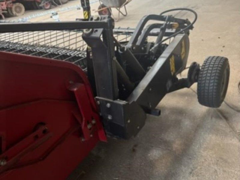 Case IH 2016 14 FOD RAKEUP