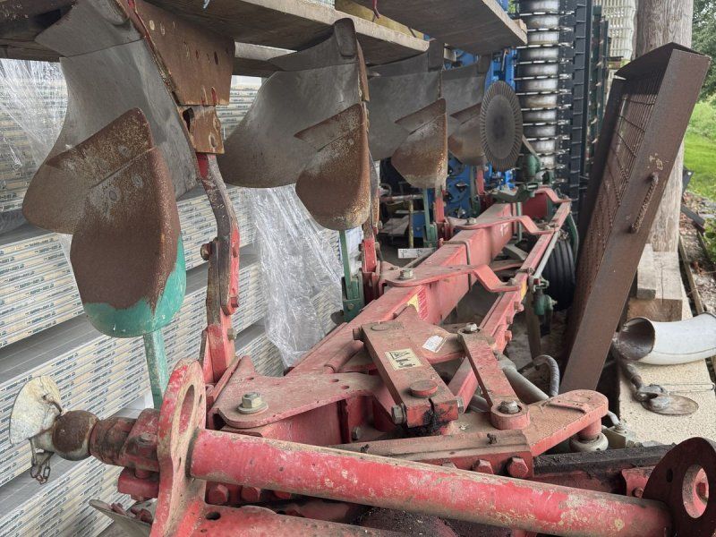 Kverneland LB100-200