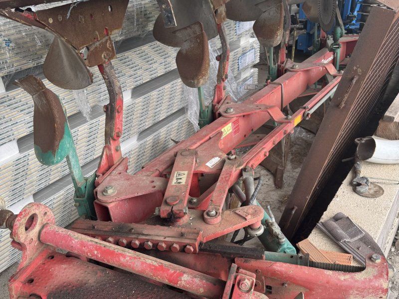 Kverneland LB100-200