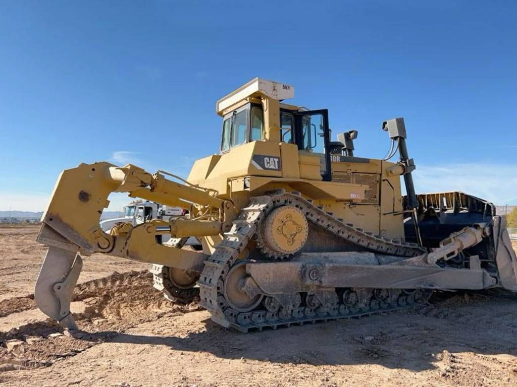 CAT D10R