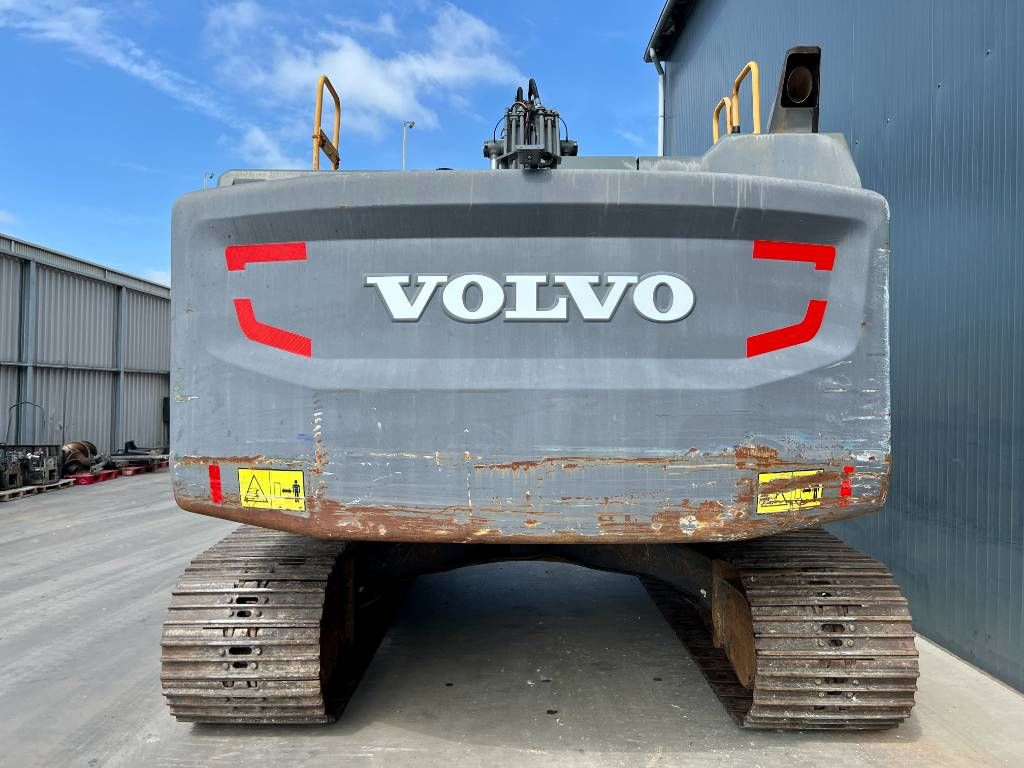 Volvo EC250E L