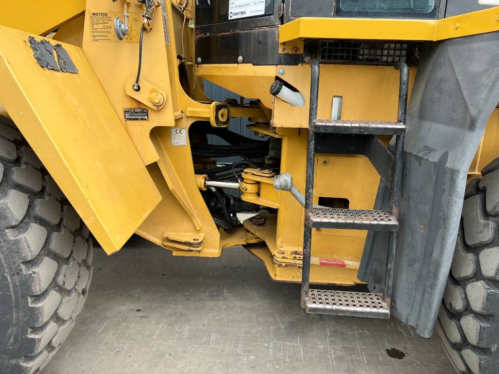 CAT 938G