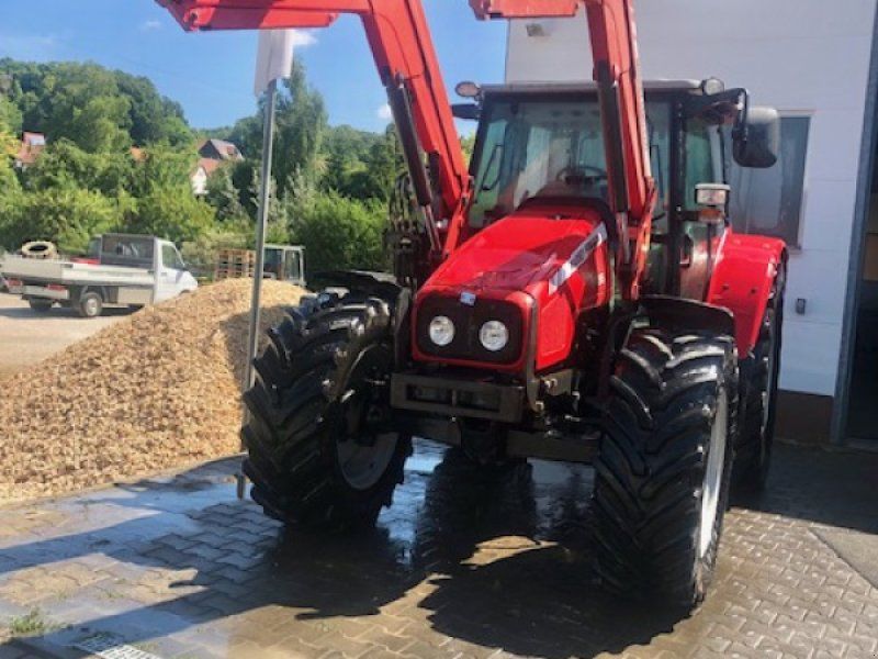 Massey Ferguson 5455