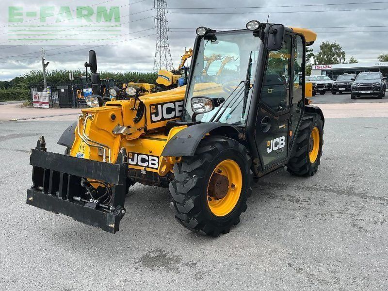 JCB 525-60