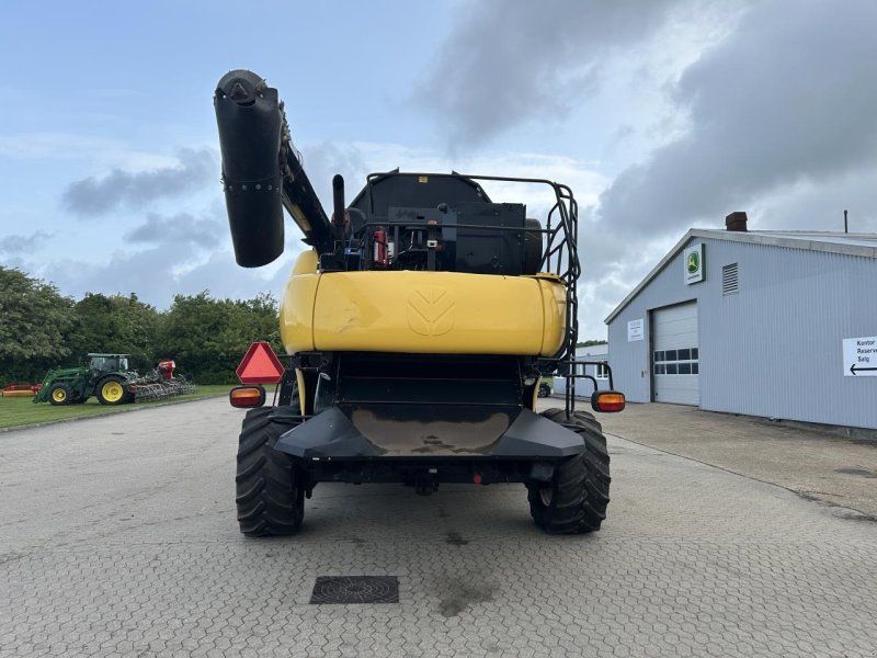 New Holland CR 980