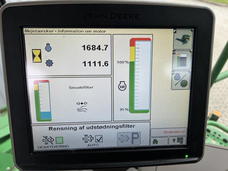John Deere S685I