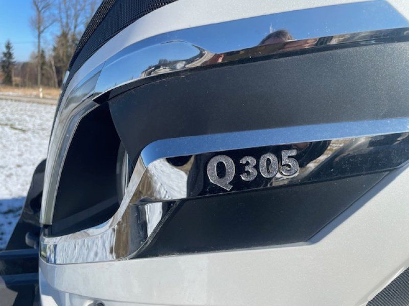 Valtra Q305