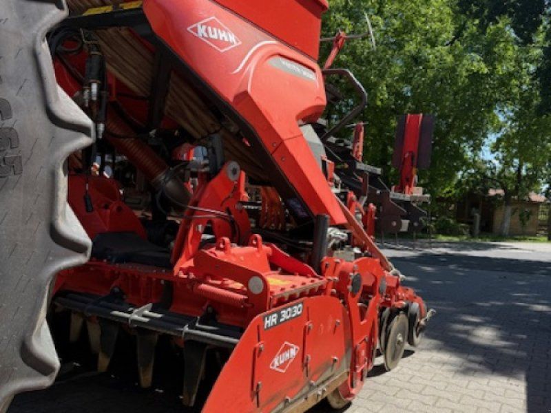 Kuhn HR3030+Venta3030