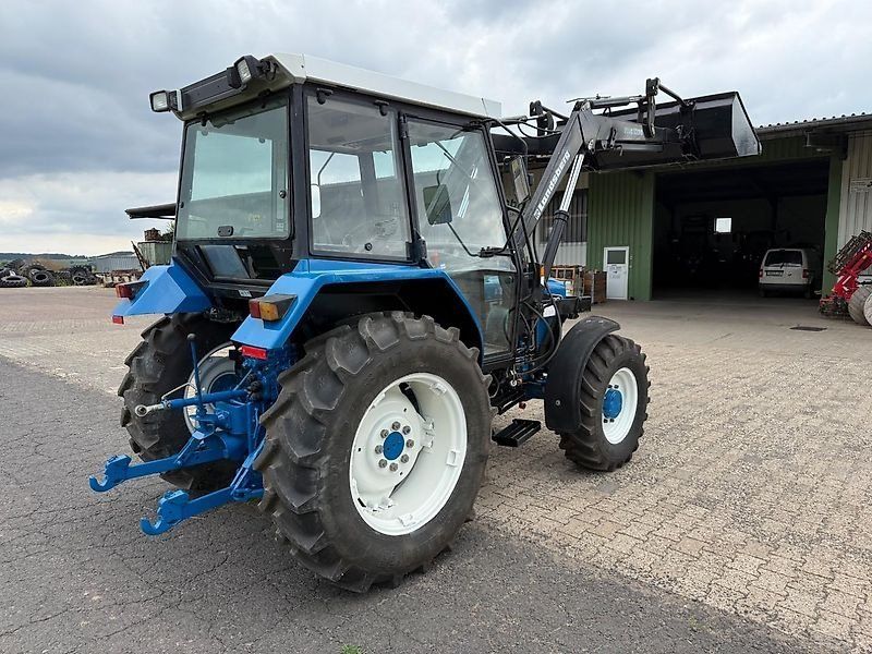 Ford 3930 Allrad mit Frontlader