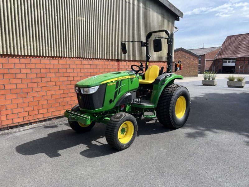 John Deere 4066M