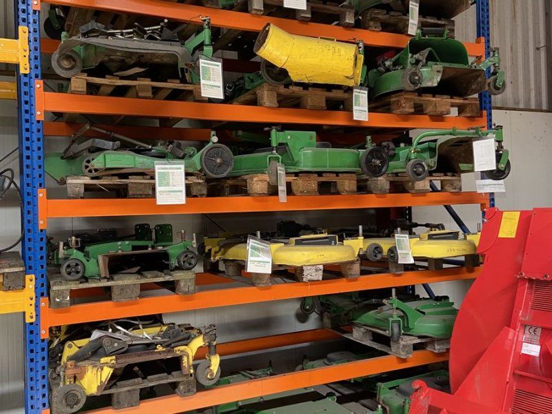 John Deere Zwischenachsmähwerk