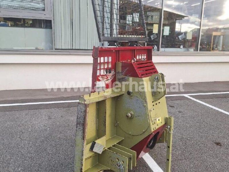 Holzknecht HS 550