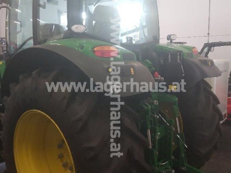 John Deere 6R 110