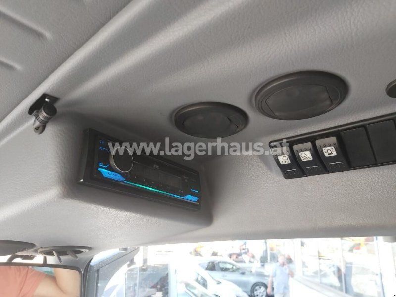 Lindner LINTRAC 130 WEISS