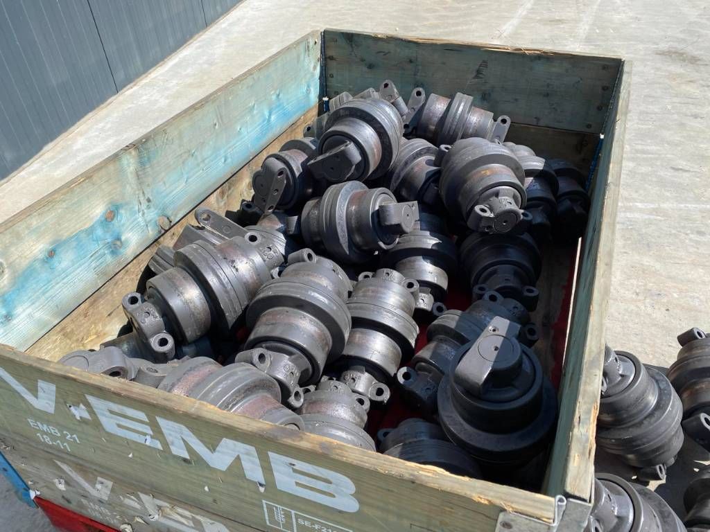 Volvo ECR88 Bottom Rollers