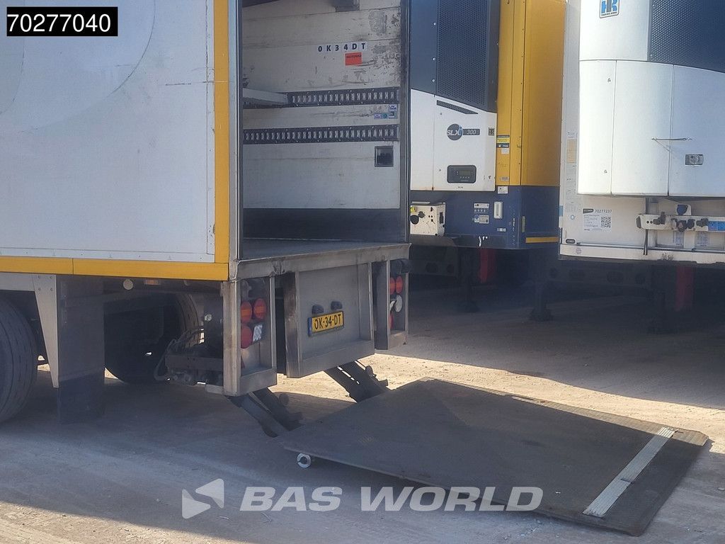 Burg Carrier Vector 1850 MT 2 axles Liftachse+Lenkachse Tailgate