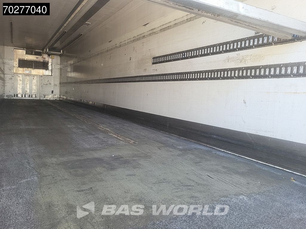 Burg Carrier Vector 1850 MT 2 axles Liftachse+Lenkachse Tailgate