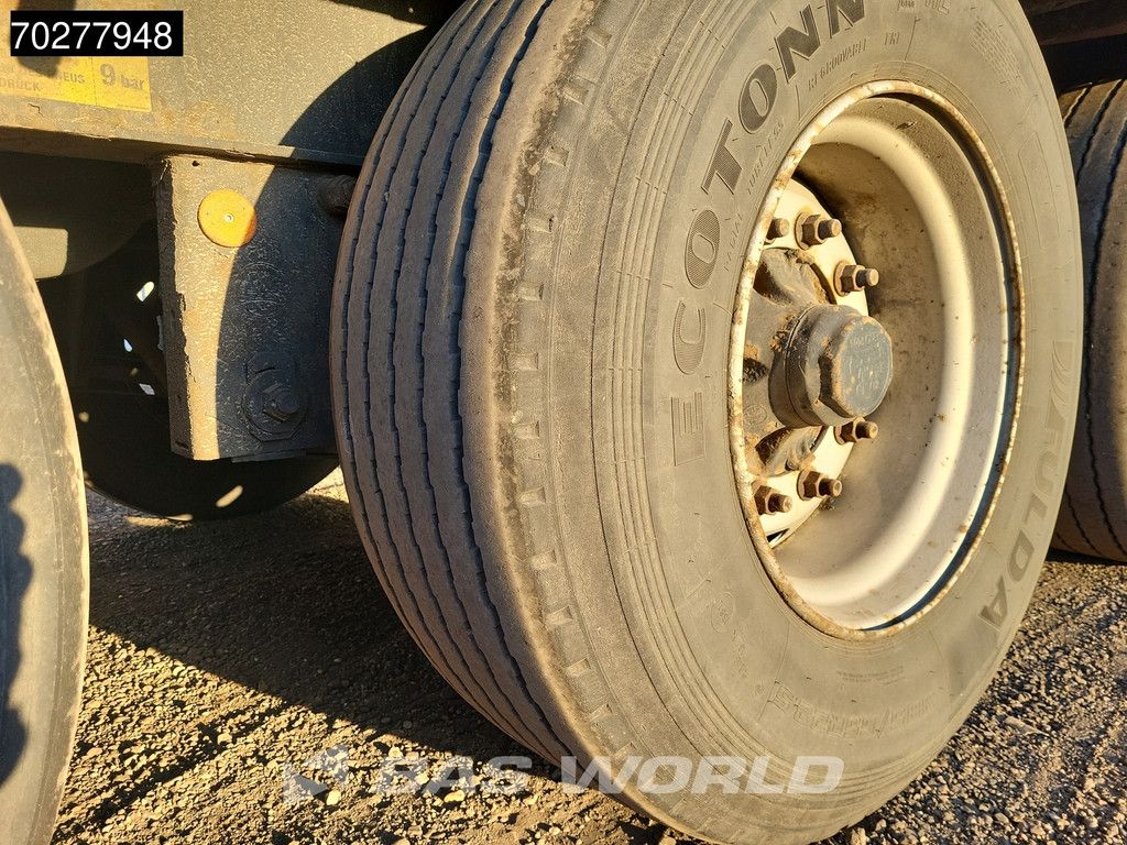 Krone SD 93m3