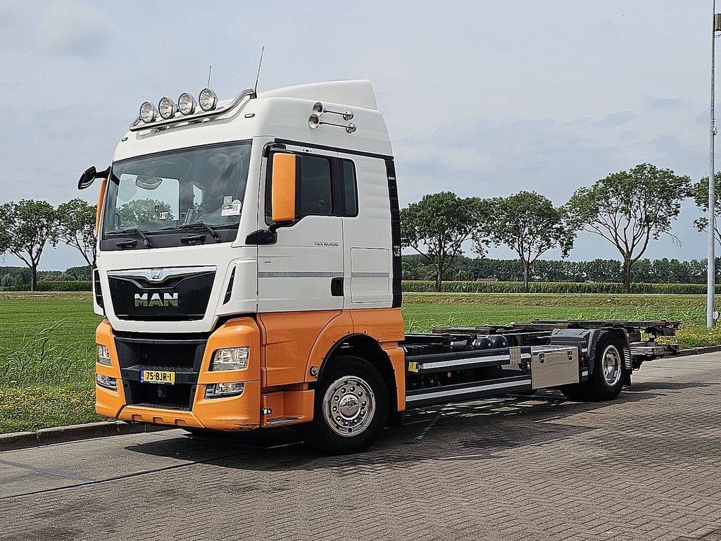 M.A.N. 18.400 TGX xlx 4x2 2t lift int.