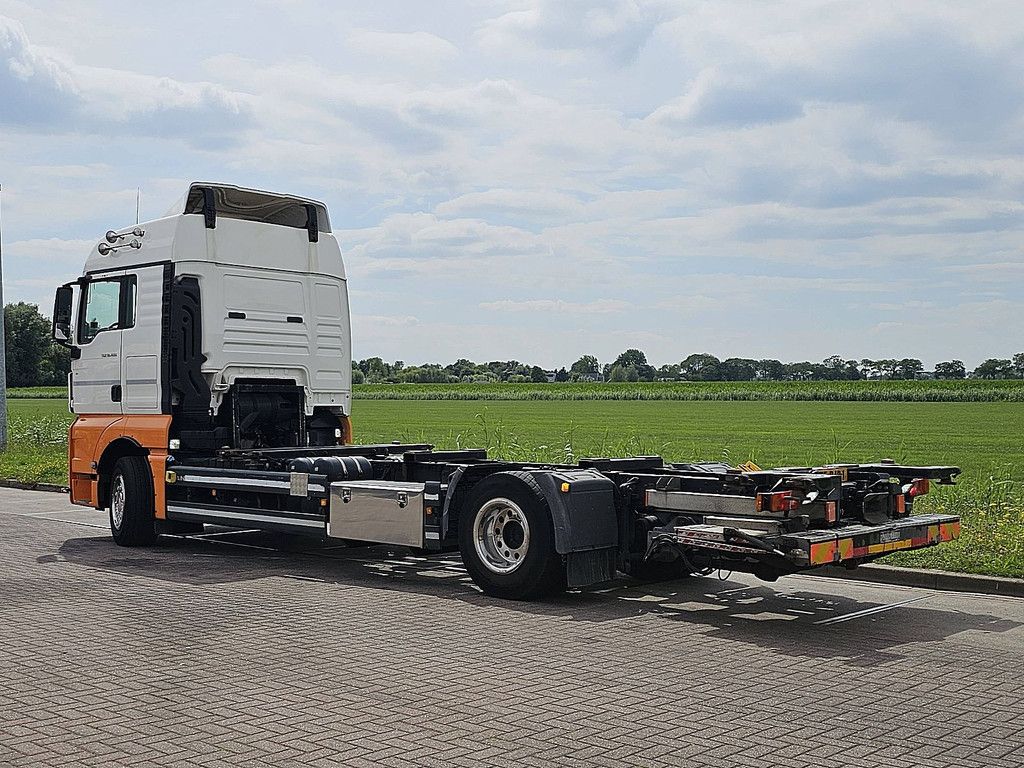 M.A.N. 18.400 TGX xlx 4x2 2t lift int.