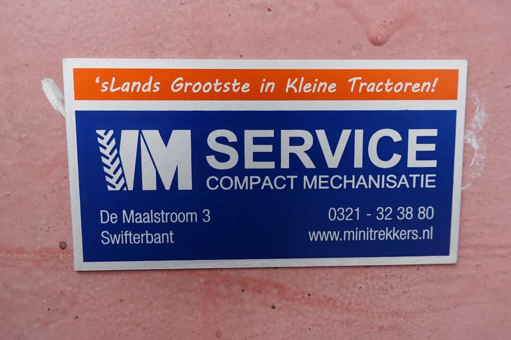 Mc Cormick D-439 2wd / Smalspoortrekker