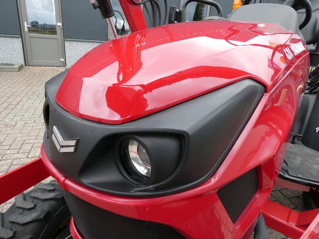 Yanmar SA424 4wd HST / 00171 Draaiuren / Voorlader / Margetrekker