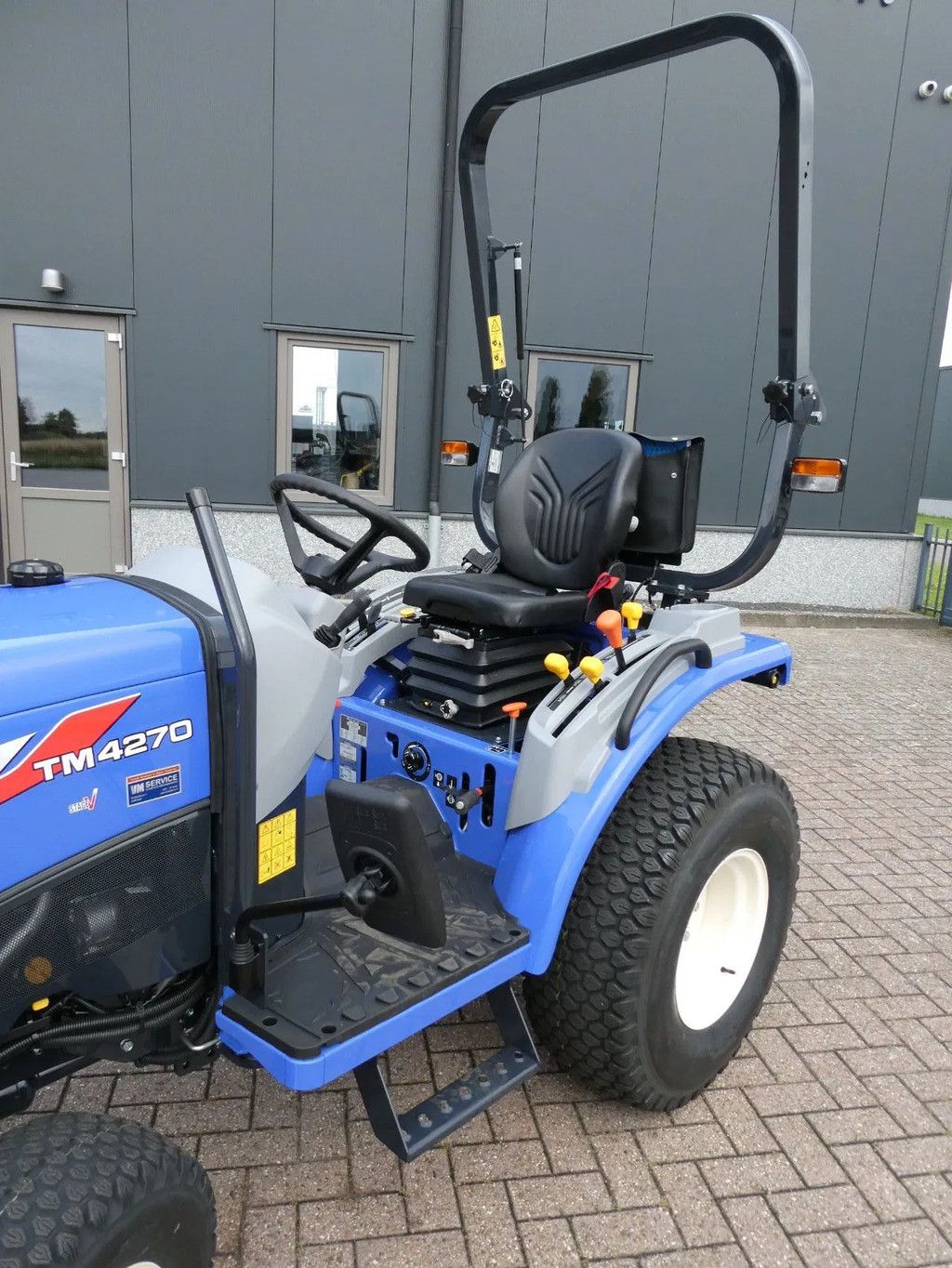 Iseki TM4270 4wd HST / 00001 Draaiuren / HST