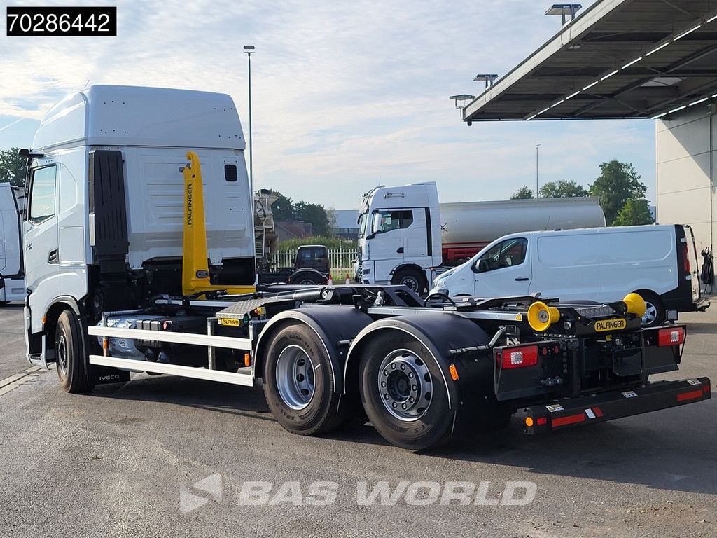 Iveco X-Way 580 6X2 NEW Palfinger PHT20SLD5 Hooklift Lift+steering Axle Automatic Navi ACC LED
