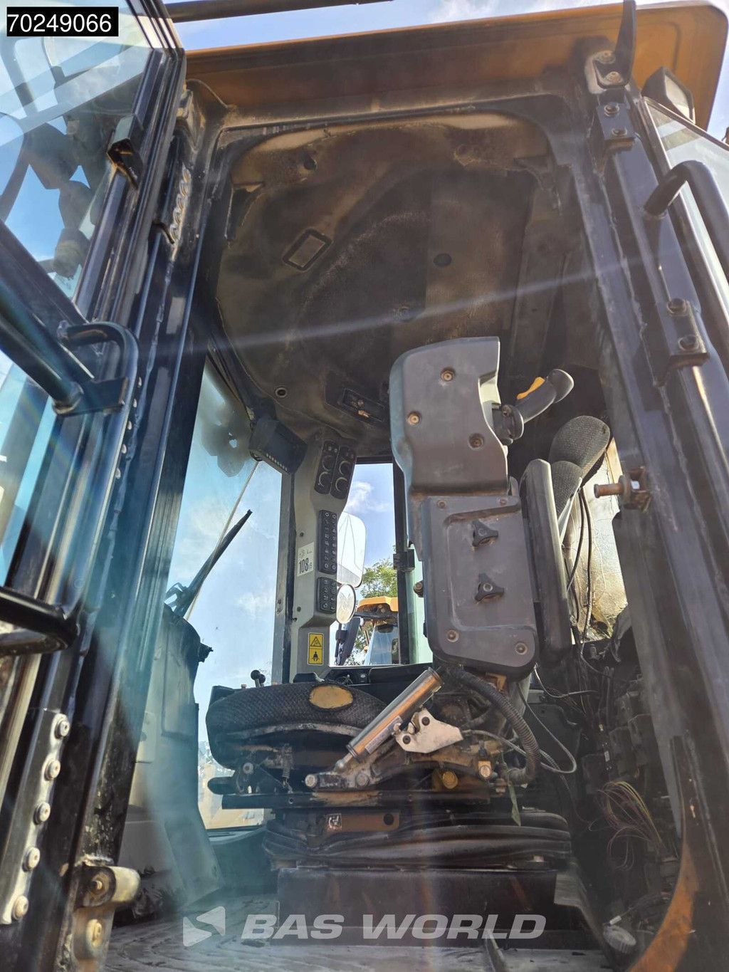 CAT 966 K FIRE DAMAGE - OPERABLE