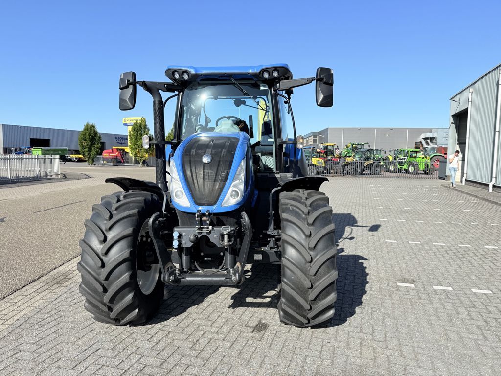 New Holland T5.140 Dynamic Command 2020