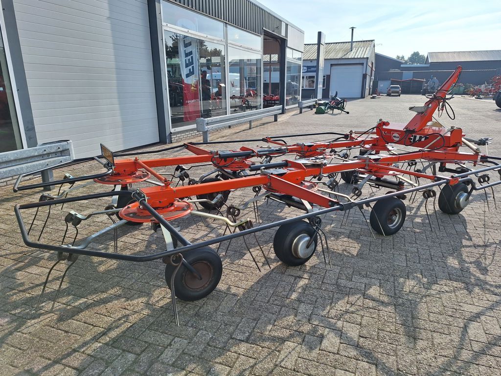 Fella TH 1100