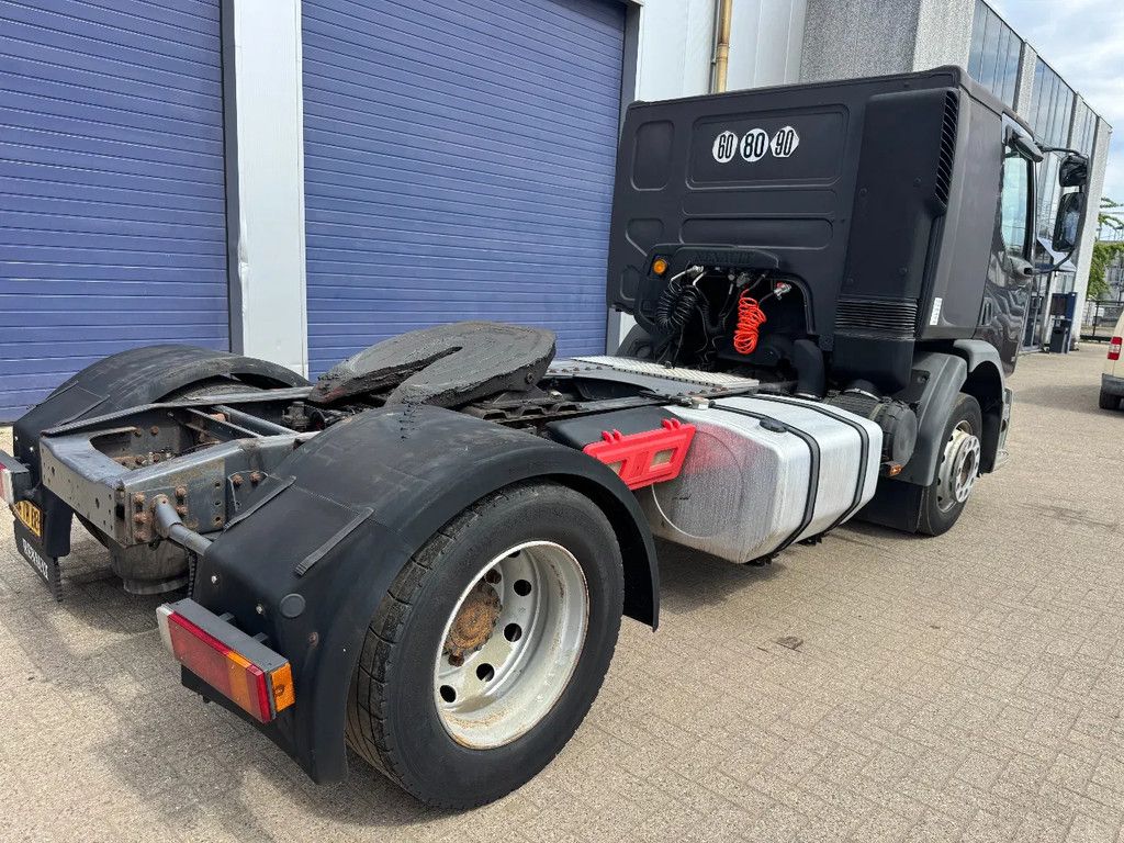 Renault Premium 340 **POMPE MECANIQUE-MANUAL PUMP**