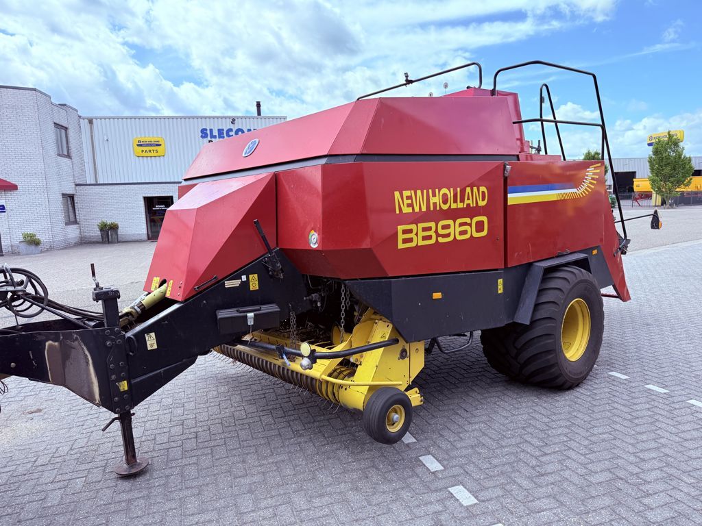 New Holland BB960S 120x90 2001