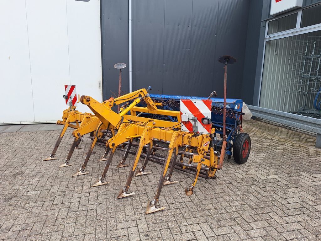 Rumptstad CULTIVATOR + FIONA ZAAIMACHINE