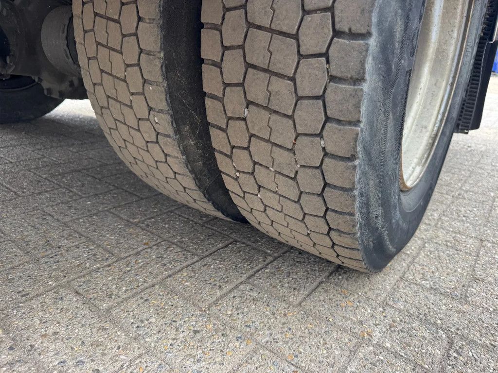 Mercedes-Benz Atego 1218 **FULL STEEL-SUSPENSION LAMES**